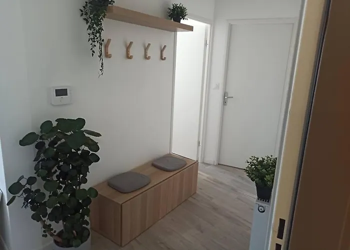 Centre Ville, Parking, Transport En Commun Au Pied De L'immeuble Apartment *
