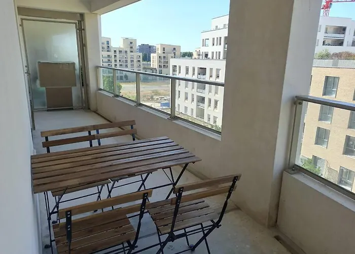 Centre Ville, Parking, Transport En Commun Au Pied De L'immeuble Appartamento Bordeaux