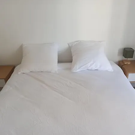 Centre Ville, Parking, Transport En Commun Au Pied De L'immeuble